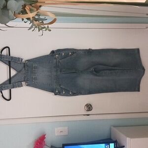 Gap Outlet Cropped Overalls